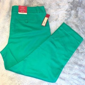 NWT Merona Classic Ankle Straight Hip & Thigh Green Size 16R